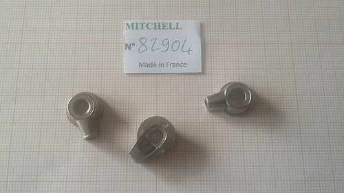 Bail wire bracke - 3,